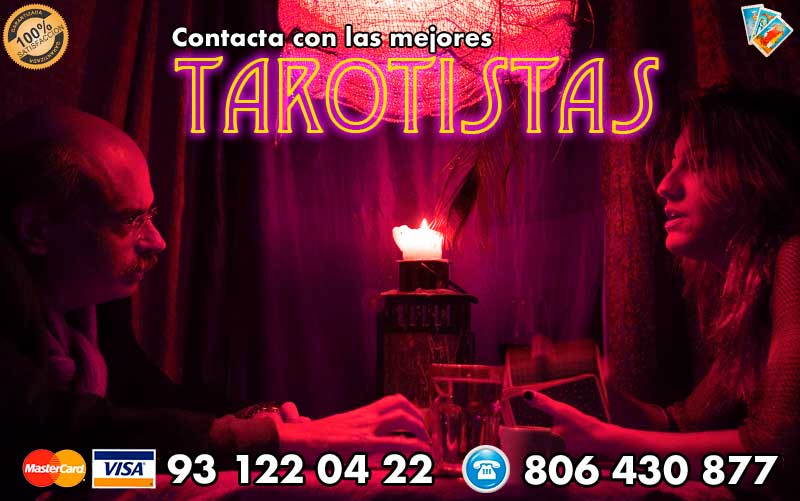 contacta con las mejores tarotistas sin gabinete